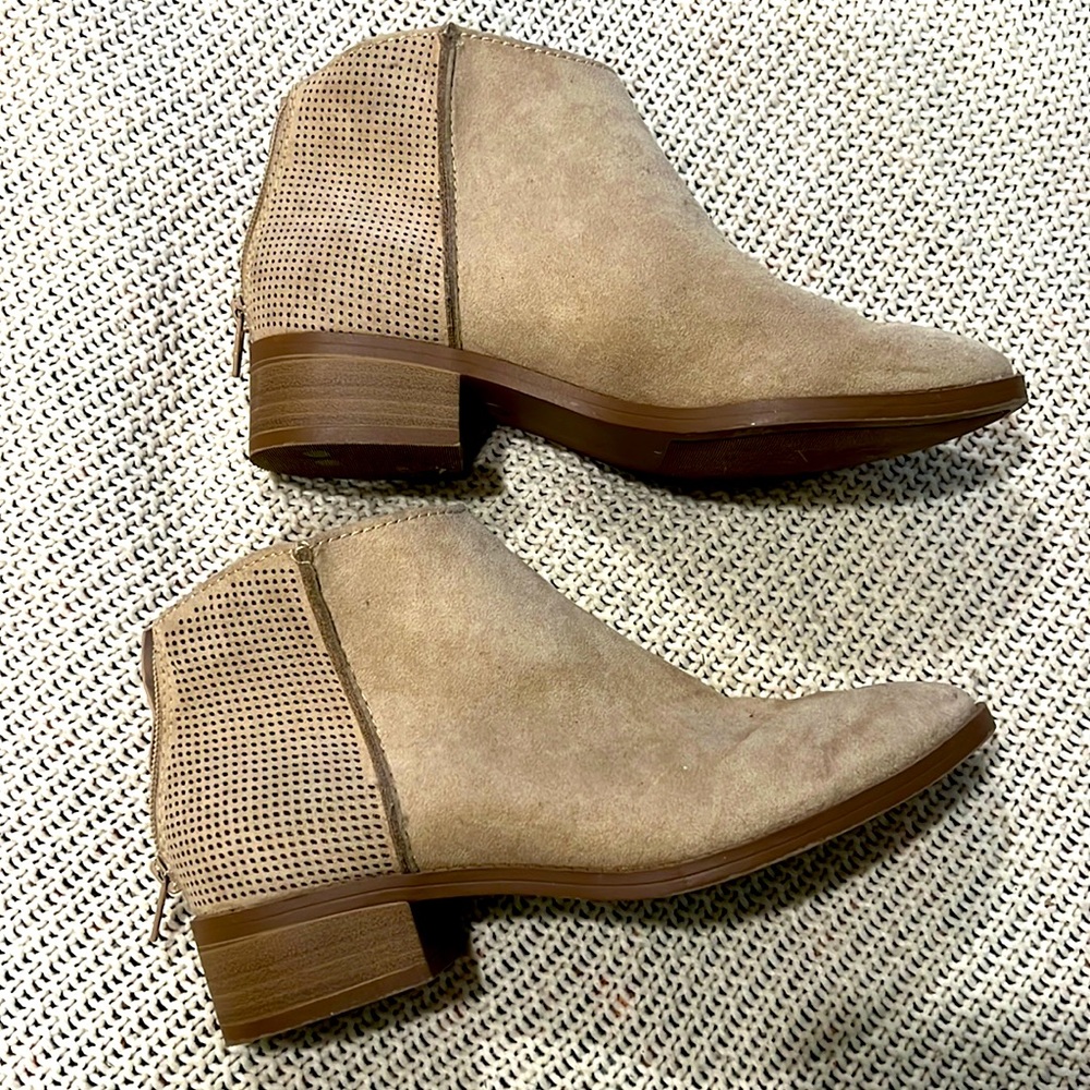 Cute tan ankle boots